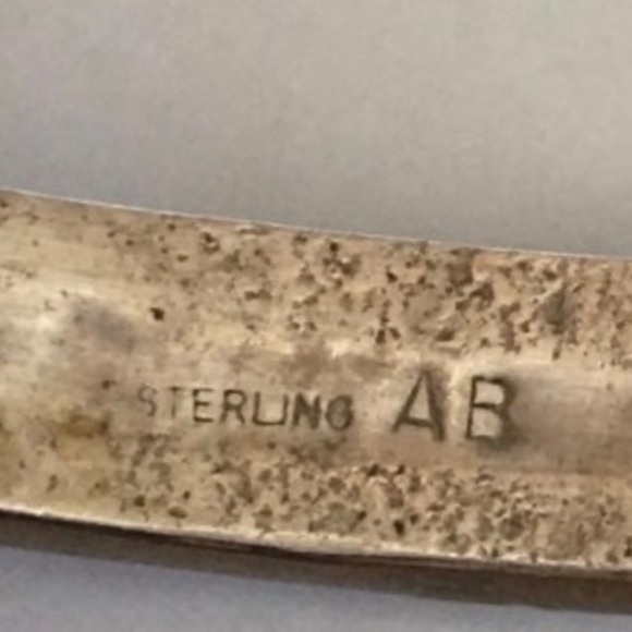 Vintage Sterling Silver Native American Turquoise Cuff Bracelet - Picture 11 of 12